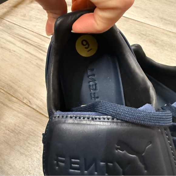 PUMA x Fenty Club Navy Avanti L logo-debossed sneakers, Women’s Size 9 NEW - Picture 5 of 9